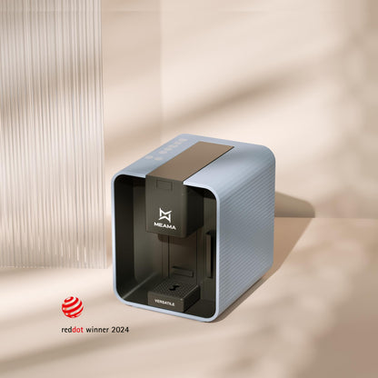 Meama Versatile. Kapsel Tee- und Kaffeemaschine in stahlblau 